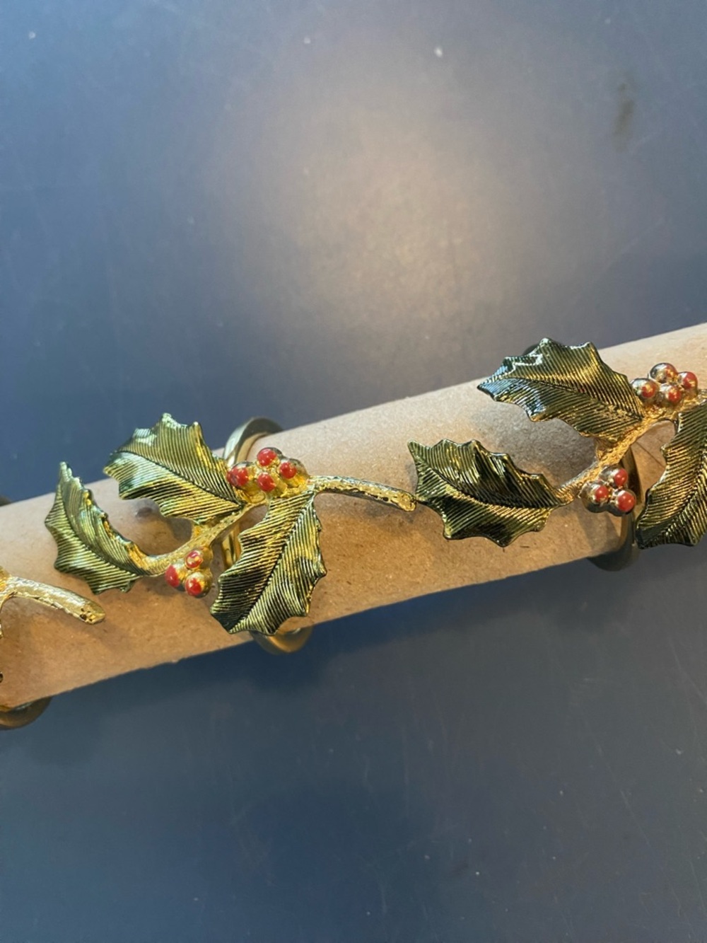 Lenox Holiday Poinsettia Napkin Ring Set (8)